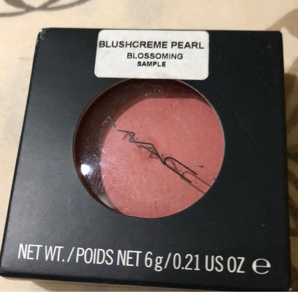 Mac blush new in package